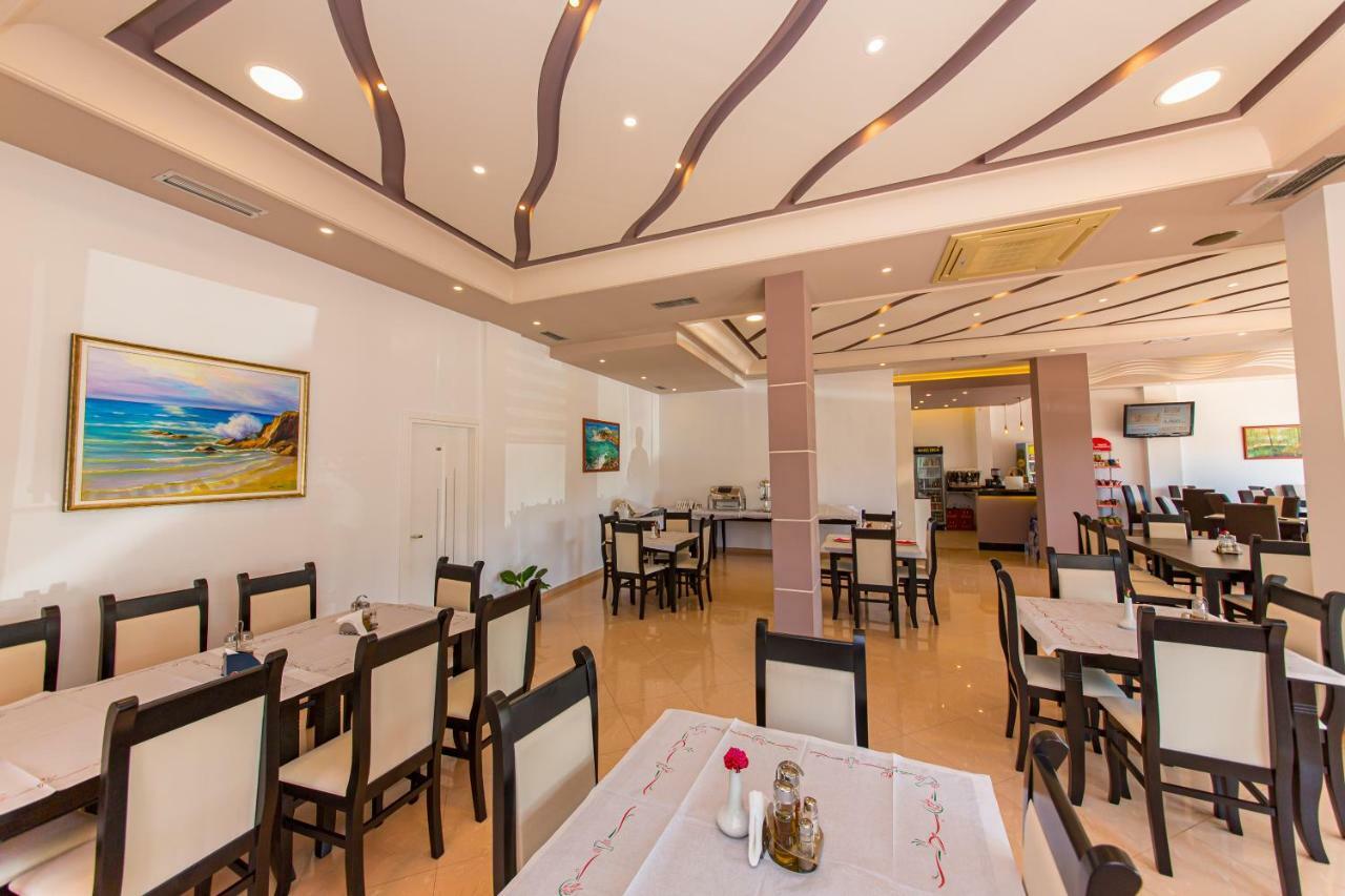 Hotel Mariksel Εξαμίλιο Εξωτερικό φωτογραφία