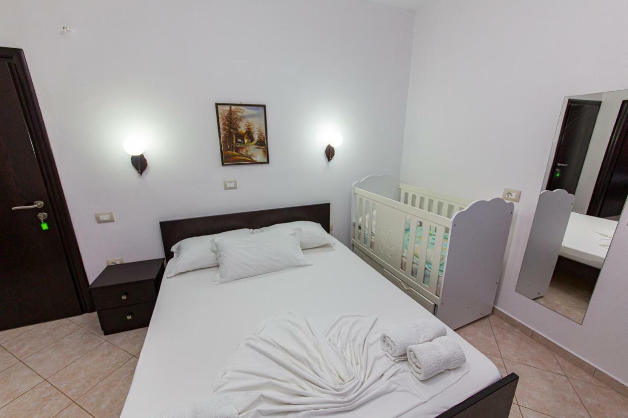 Hotel Mariksel Εξαμίλιο Εξωτερικό φωτογραφία