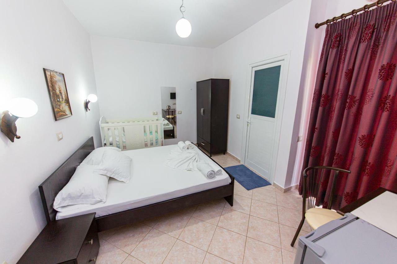 Hotel Mariksel Εξαμίλιο Εξωτερικό φωτογραφία